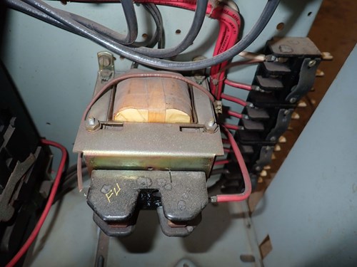 Crack Inspection Discharge Switchgear Bucket Before Decontamination